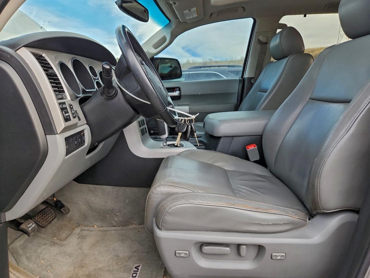 2008 TOYOTA SEQUOIA LIMITED photo 7