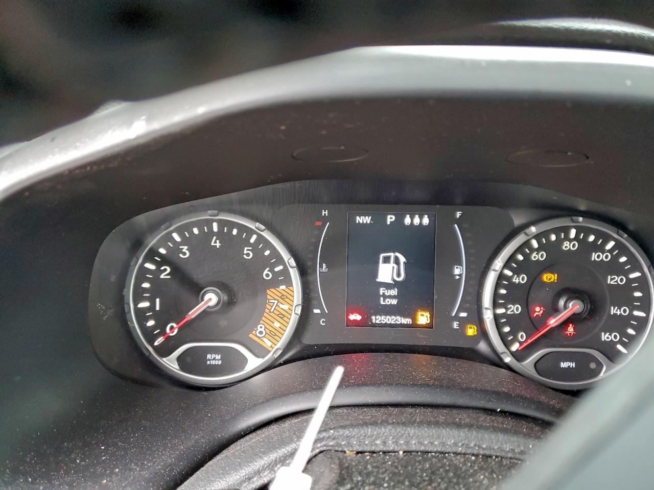 2019 JEEP RENEGADE LATITUDE photo 9
