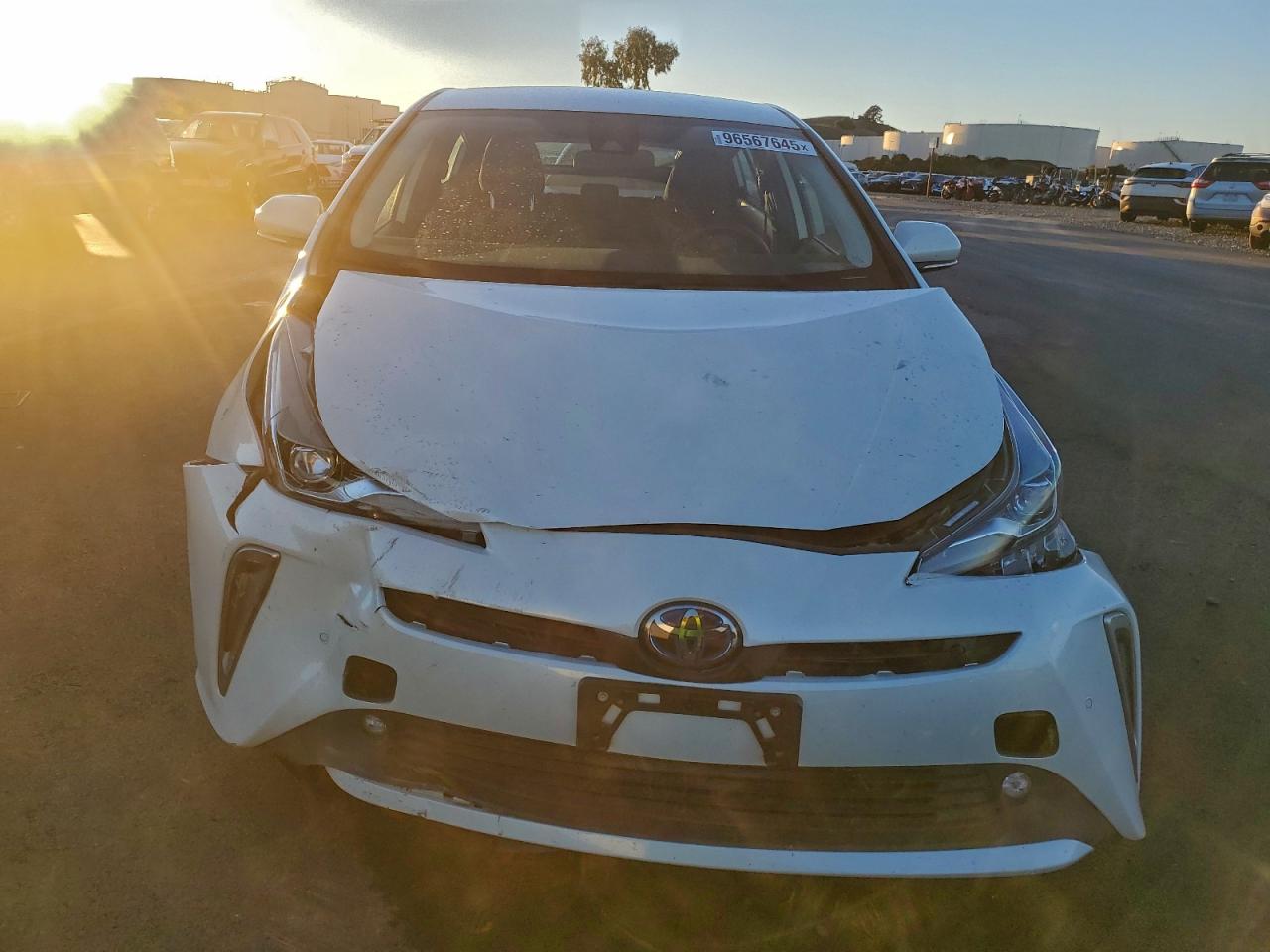 2019 TOYOTA PRIUS photo 13