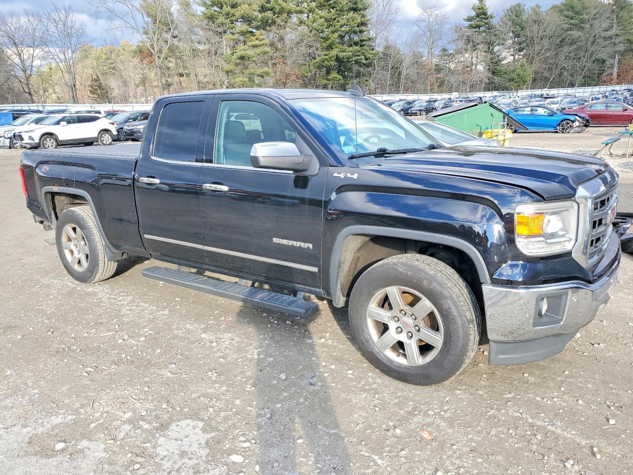 2015 GMC SIERRA K1500 SLT photo 4