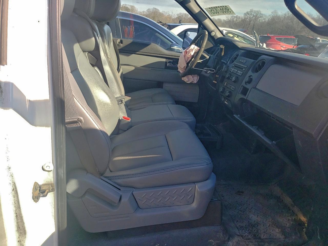 2013 FORD F150 photo 10