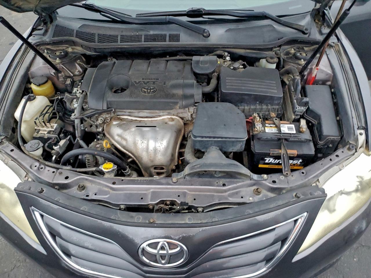 2011 TOYOTA CAMRY BASE photo 21