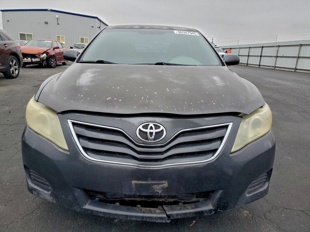 2011 TOYOTA CAMRY BASE photo 9