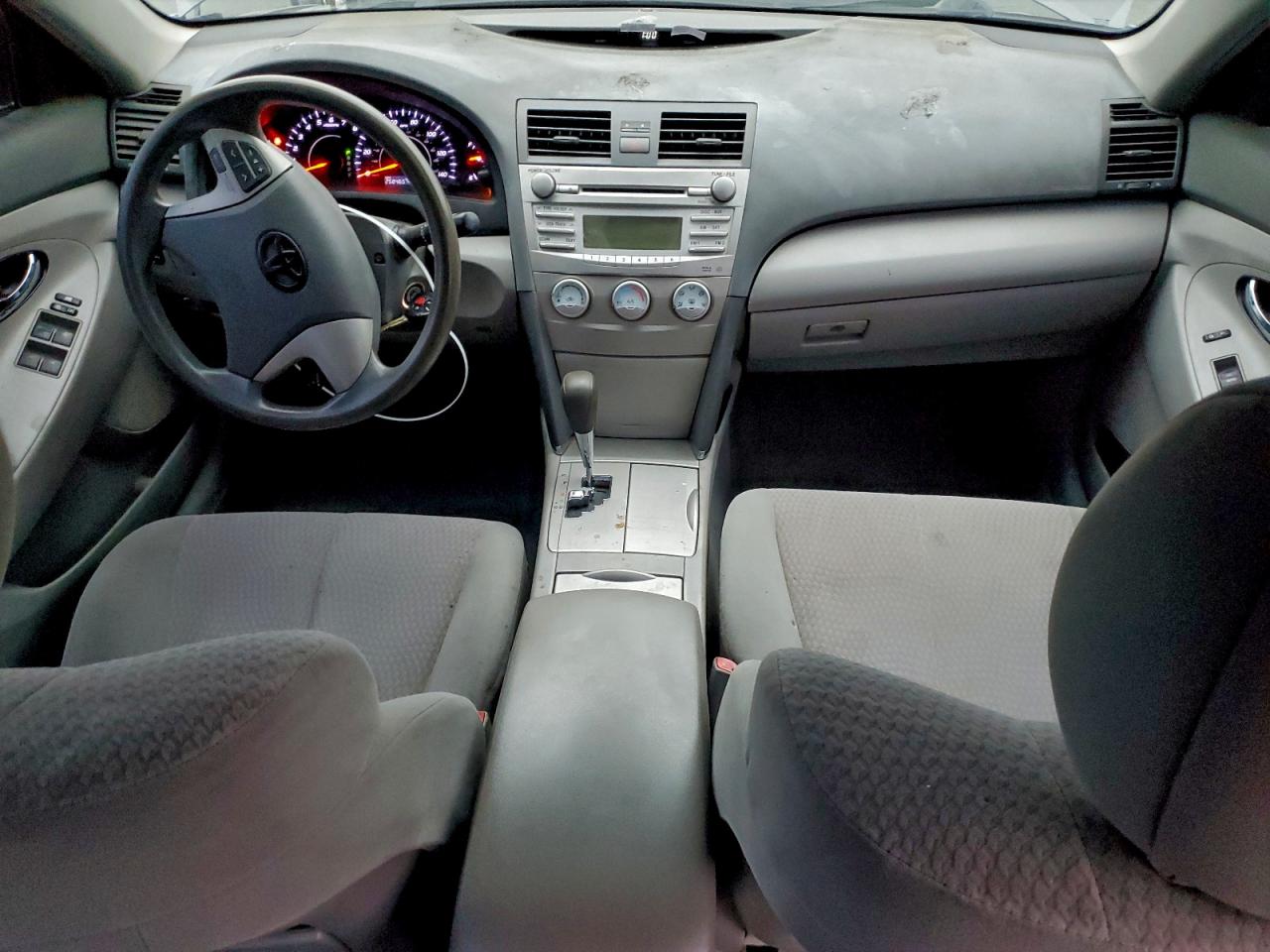 2011 TOYOTA CAMRY BASE photo 15