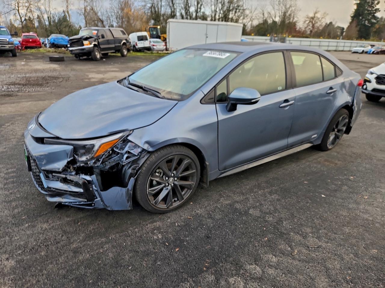 2025 TOYOTA COROLLA