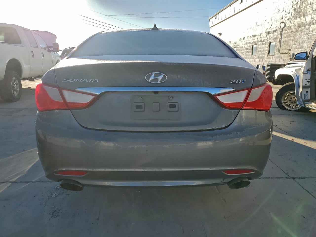 2013 HYUNDAI SONATA SE photo 6