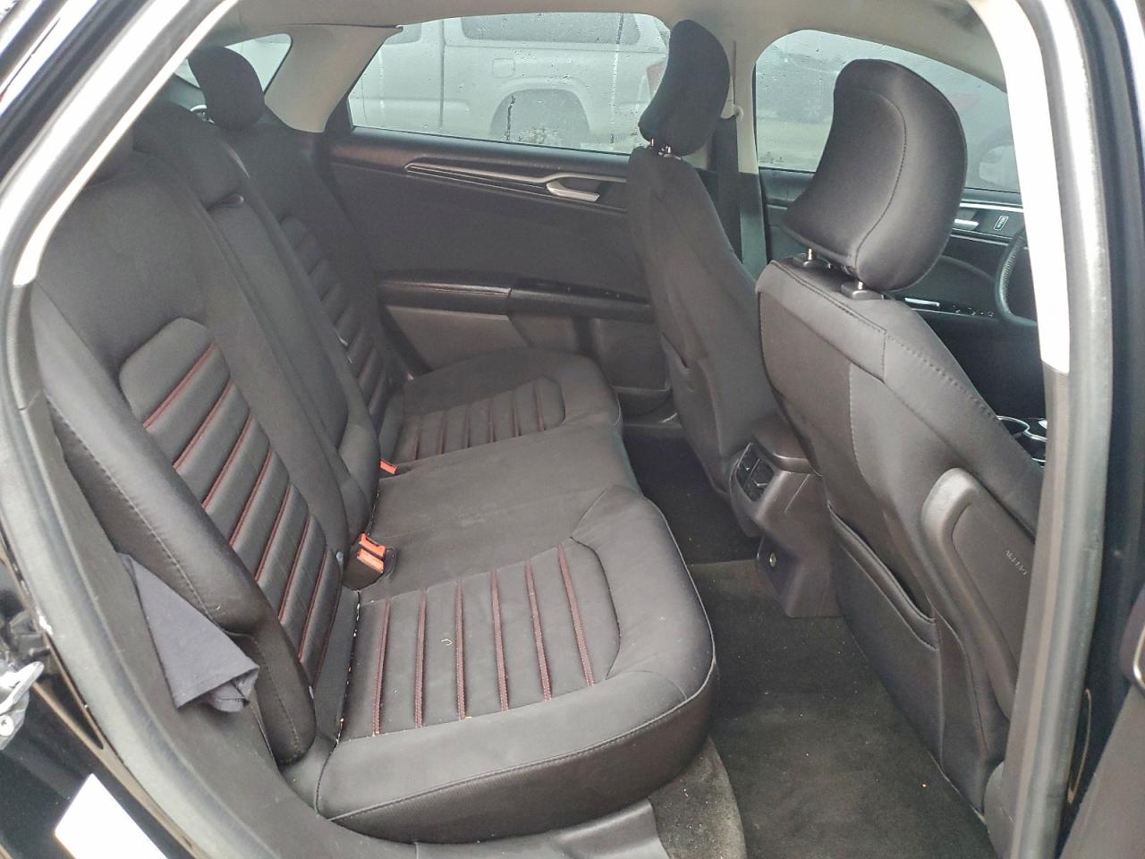 2016 FORD FUSION SE photo 10