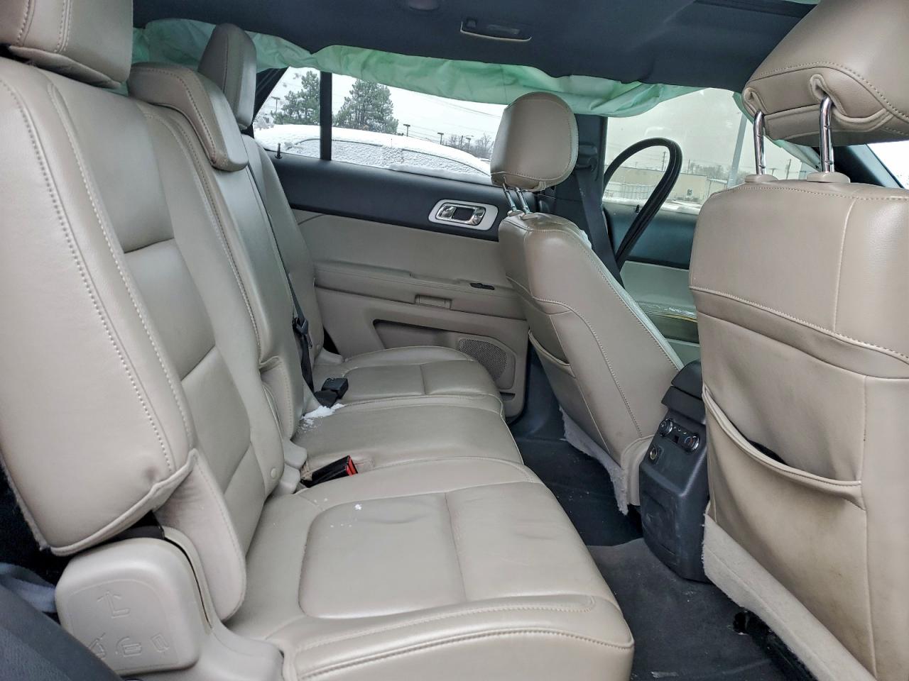 2011 FORD EXPLORER XLT photo 11