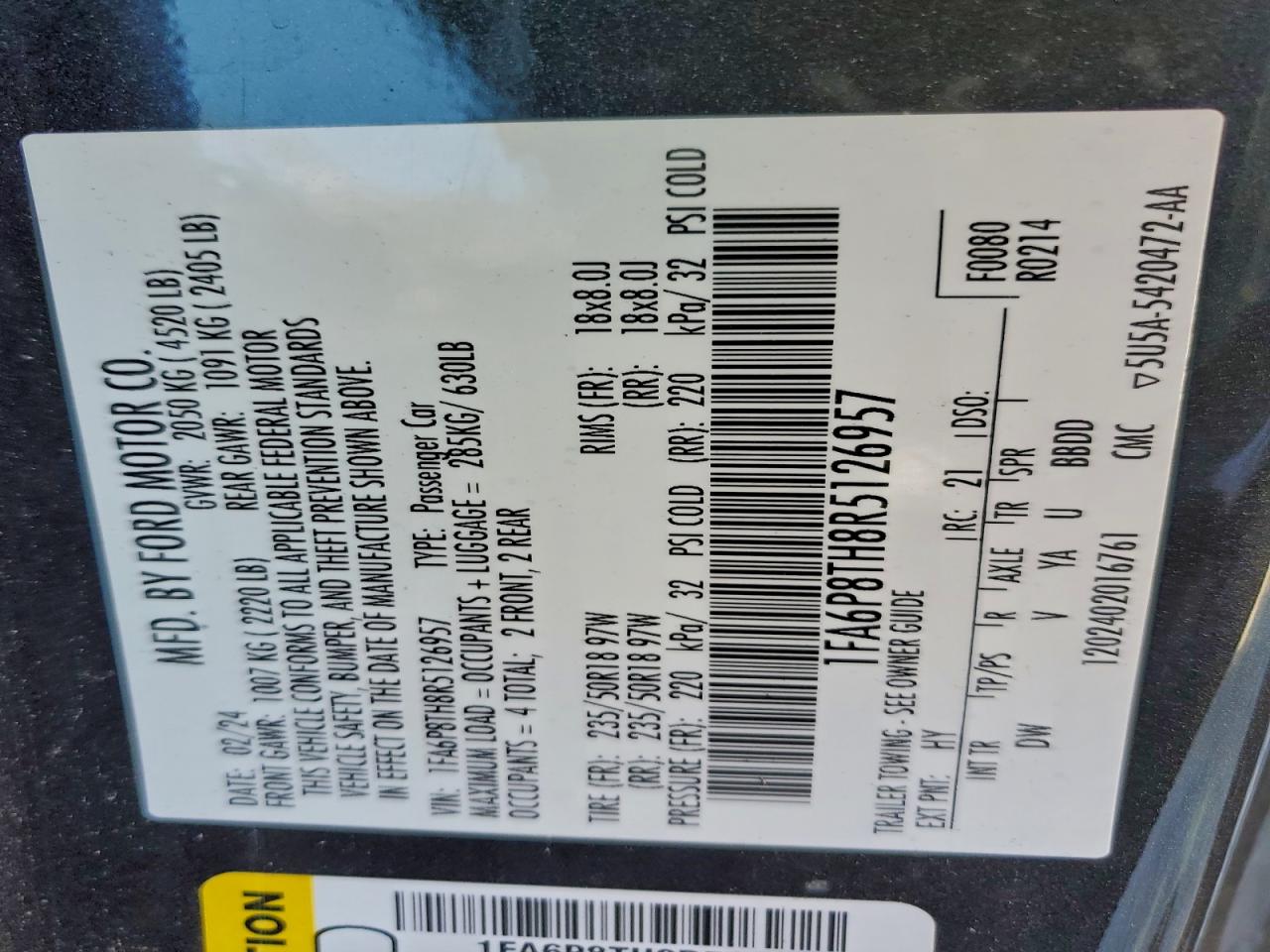 2024 FORD MUSTANG photo 12