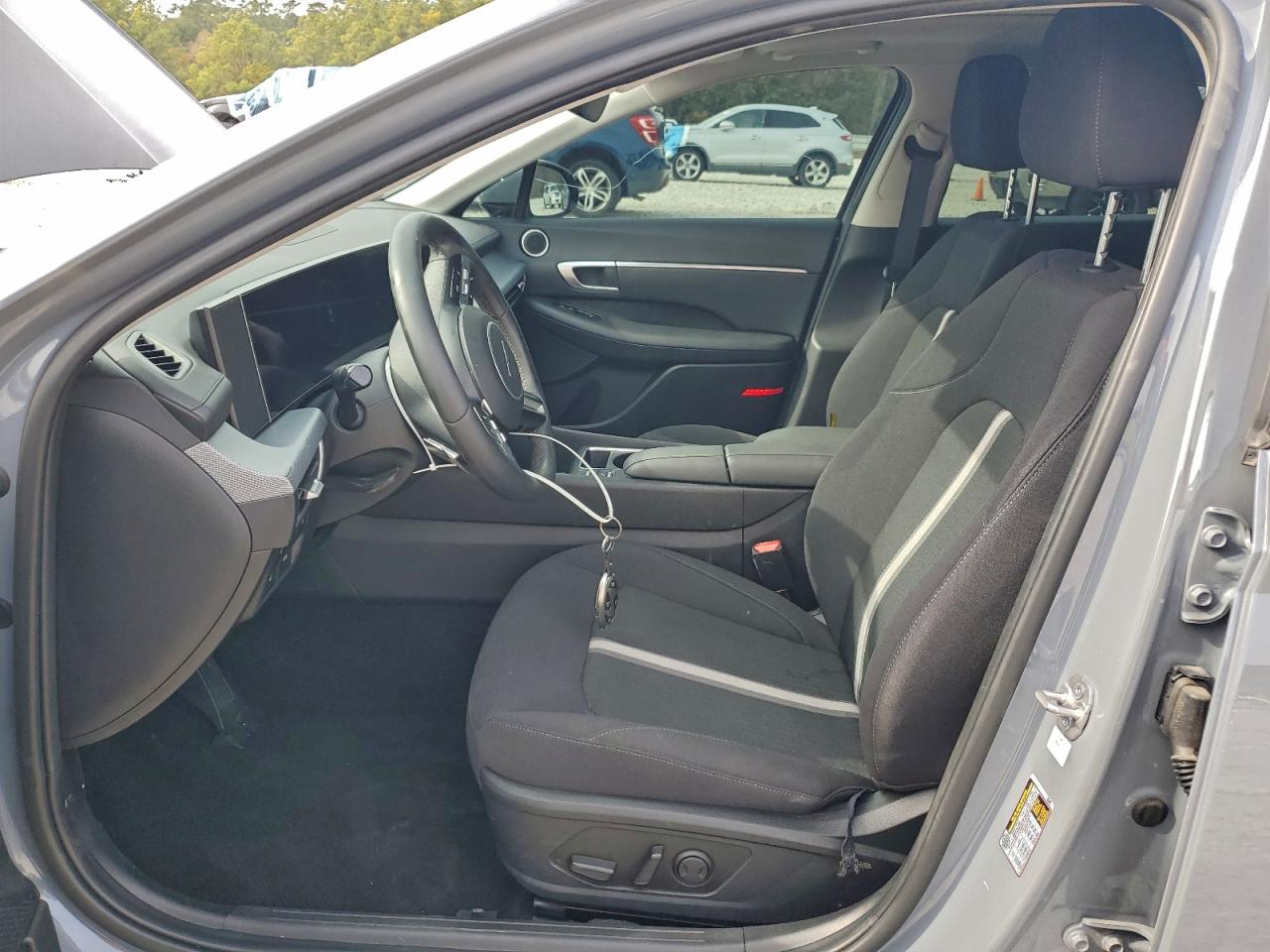 2024 HYUNDAI SONATA SEL photo 7