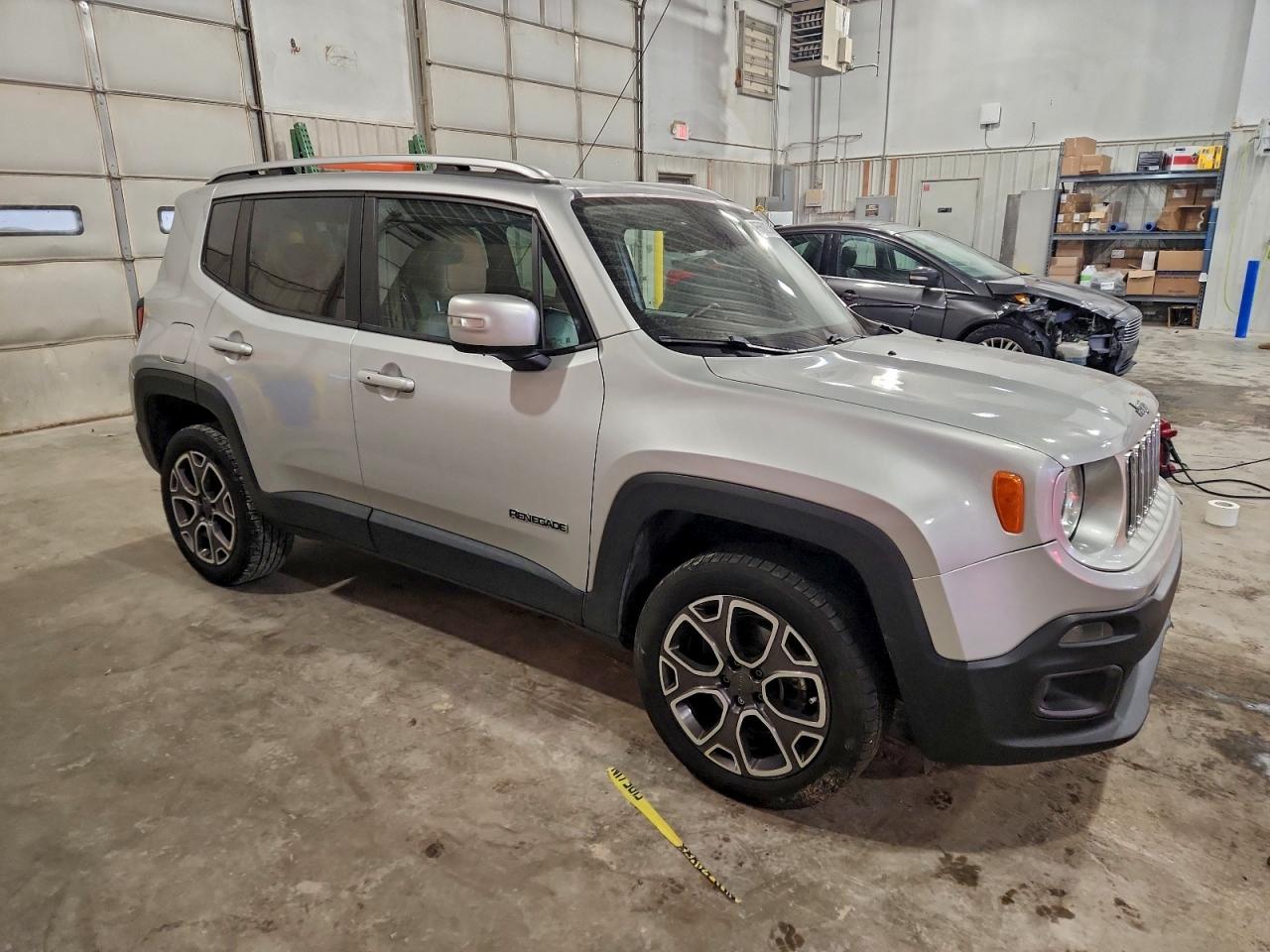 2015 JEEP RENEGADE LIMITED photo 7