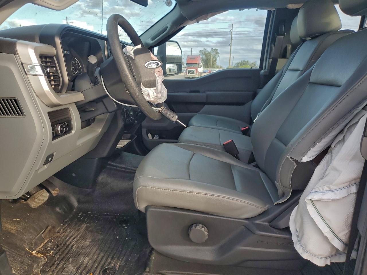 2025 FORD F350 SUPER DUTY photo 7