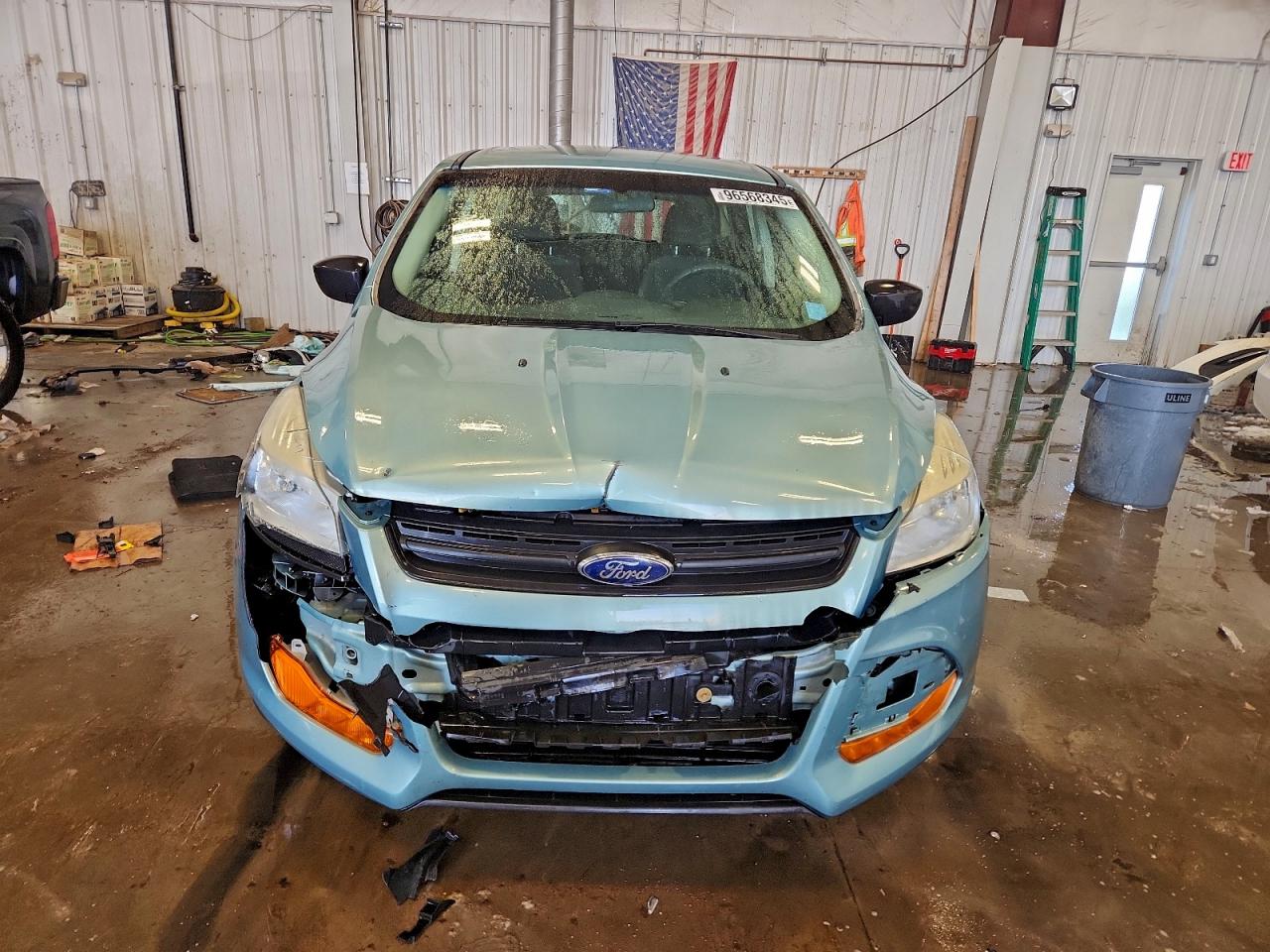 2013 FORD ESCAPE S photo 5