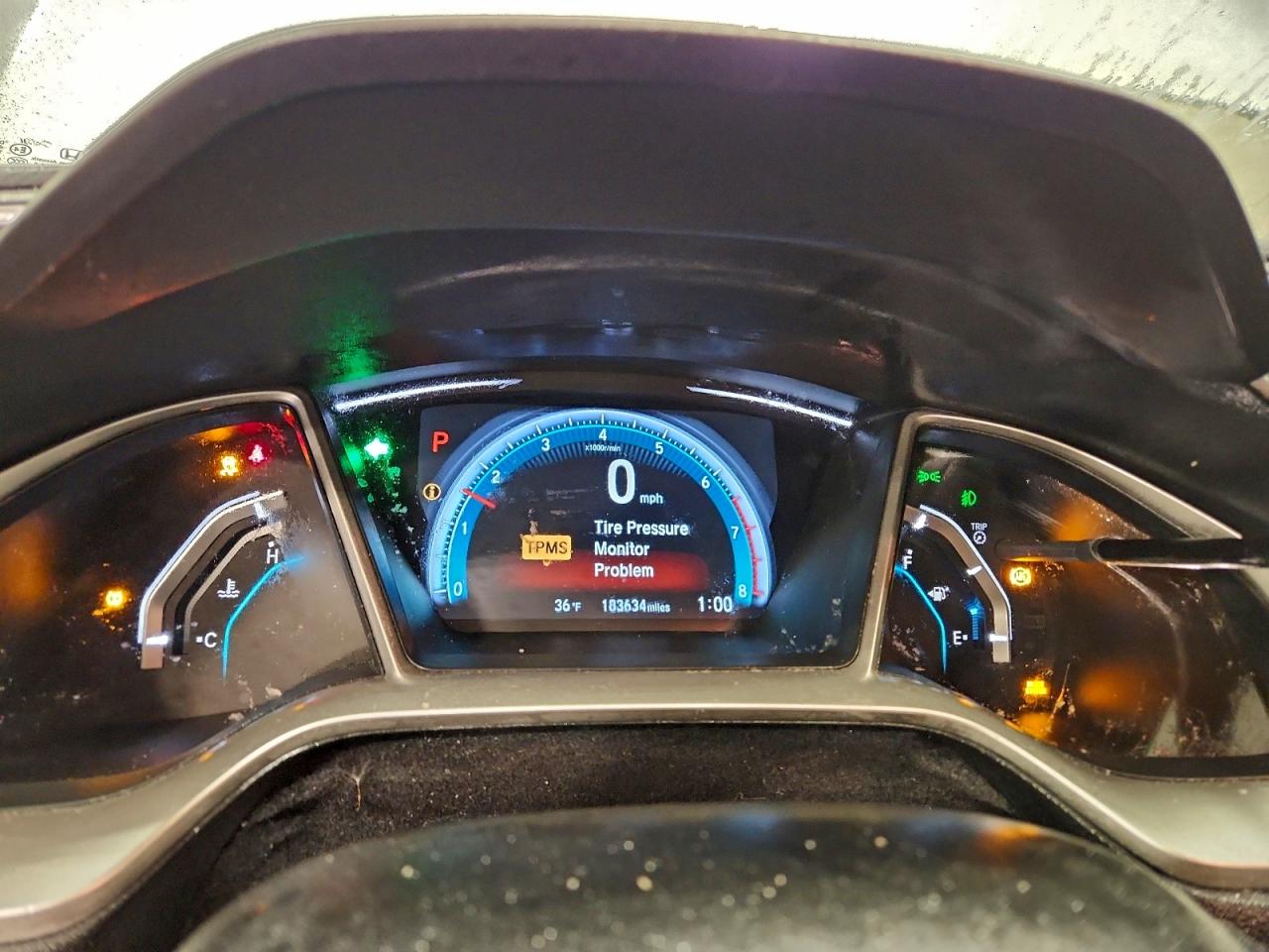 2016 HONDA CIVIC EX photo 9