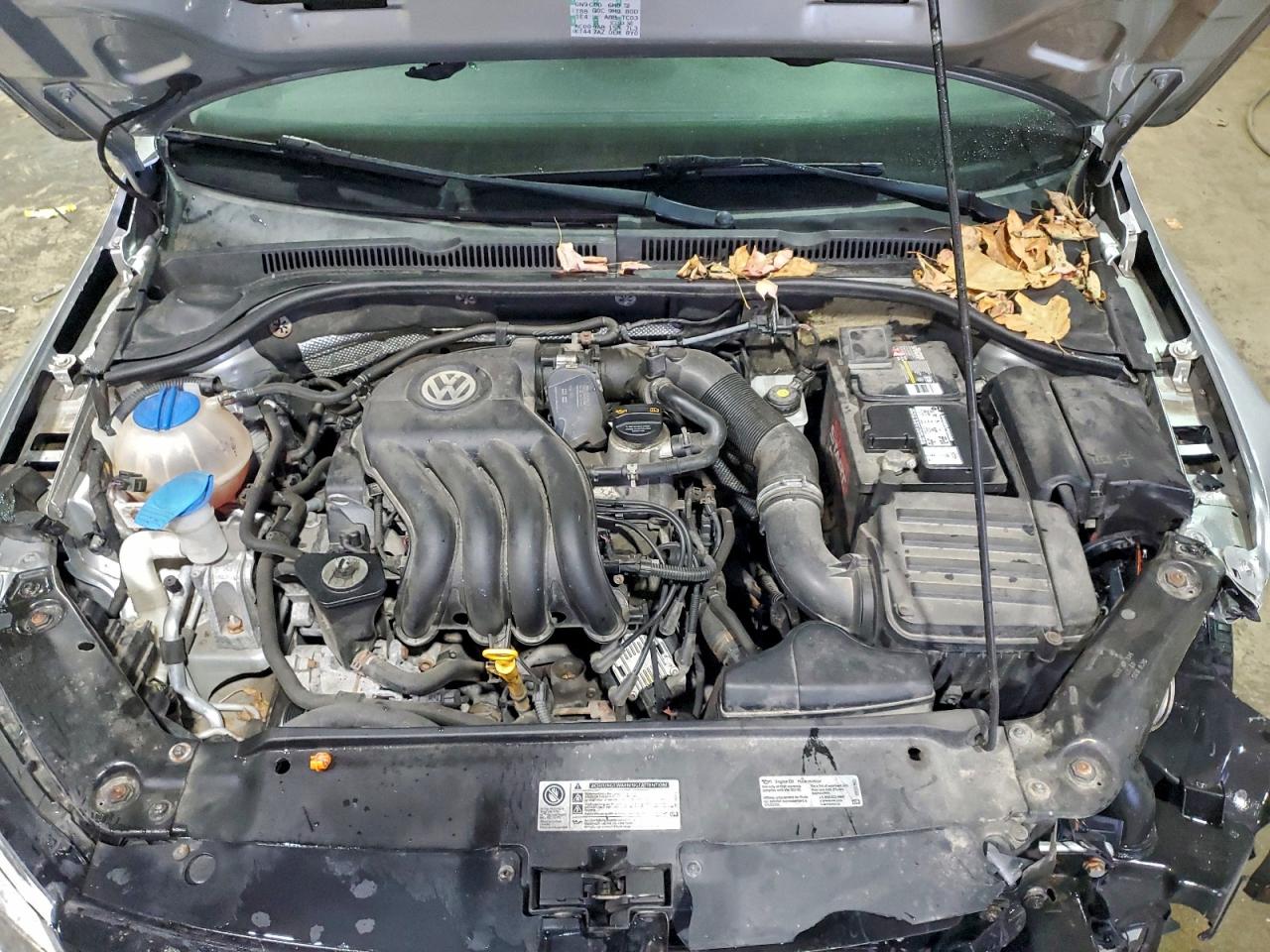 2013 VOLKSWAGEN JETTA BASE photo 11