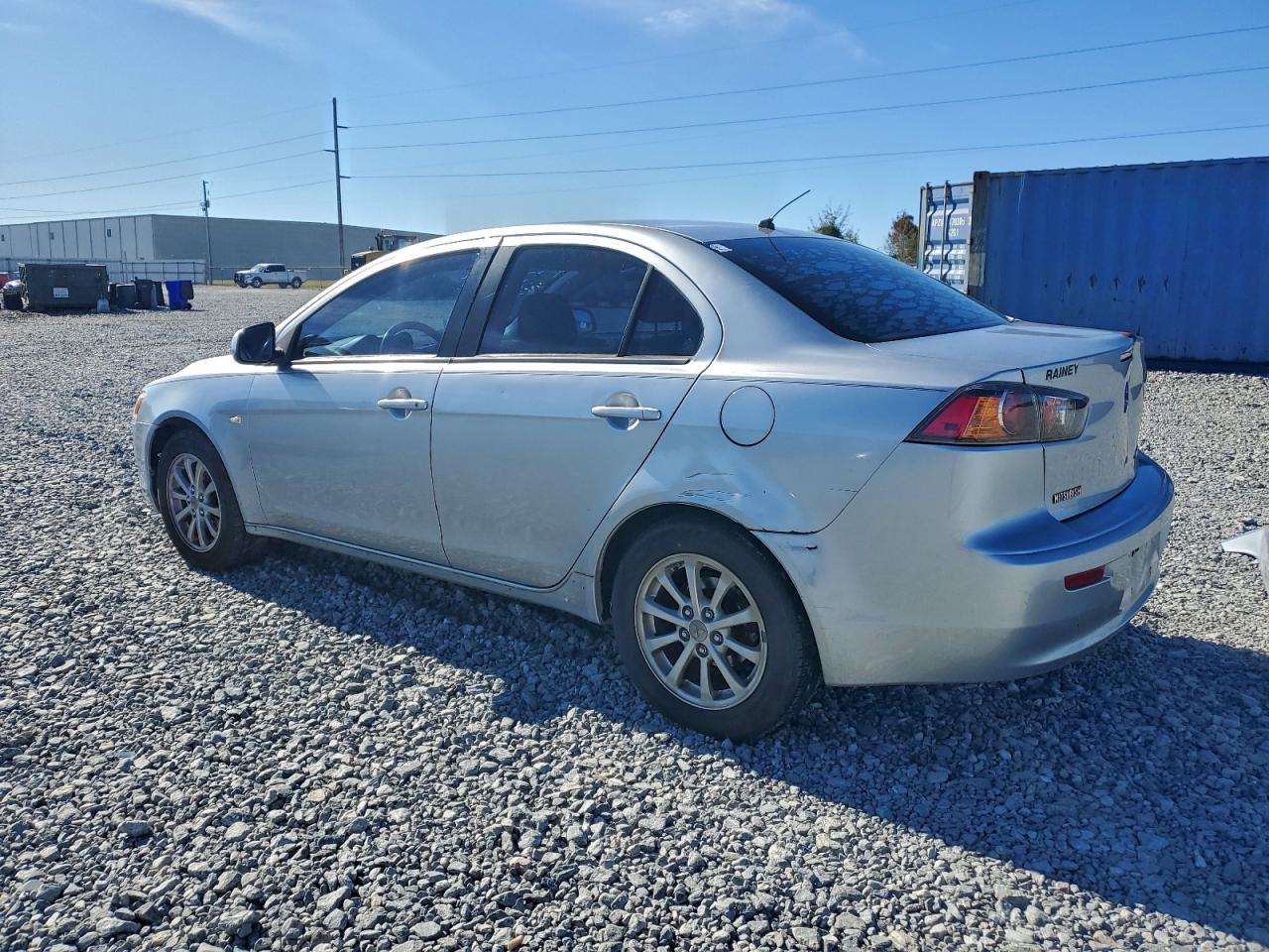 2014 MITSUBISHI LANCER ES/ES SPORT photo 2