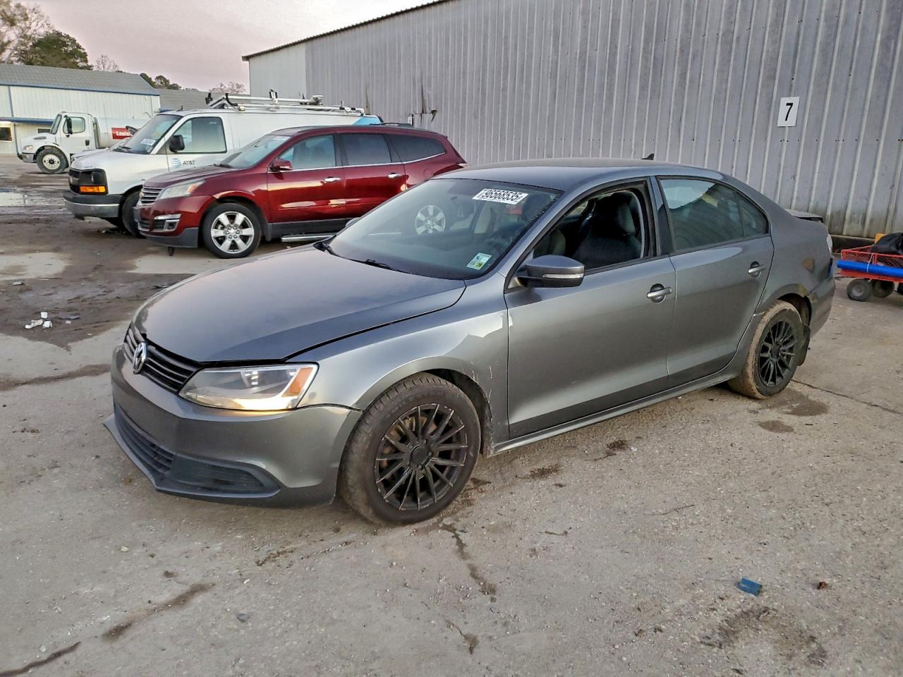 2012 VOLKSWAGEN JETTA