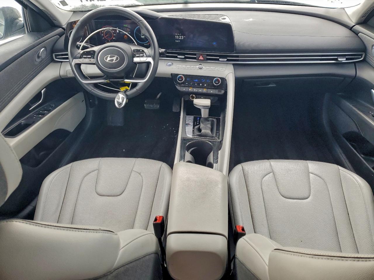 2025 HYUNDAI ELANTRA LIMITED photo 8