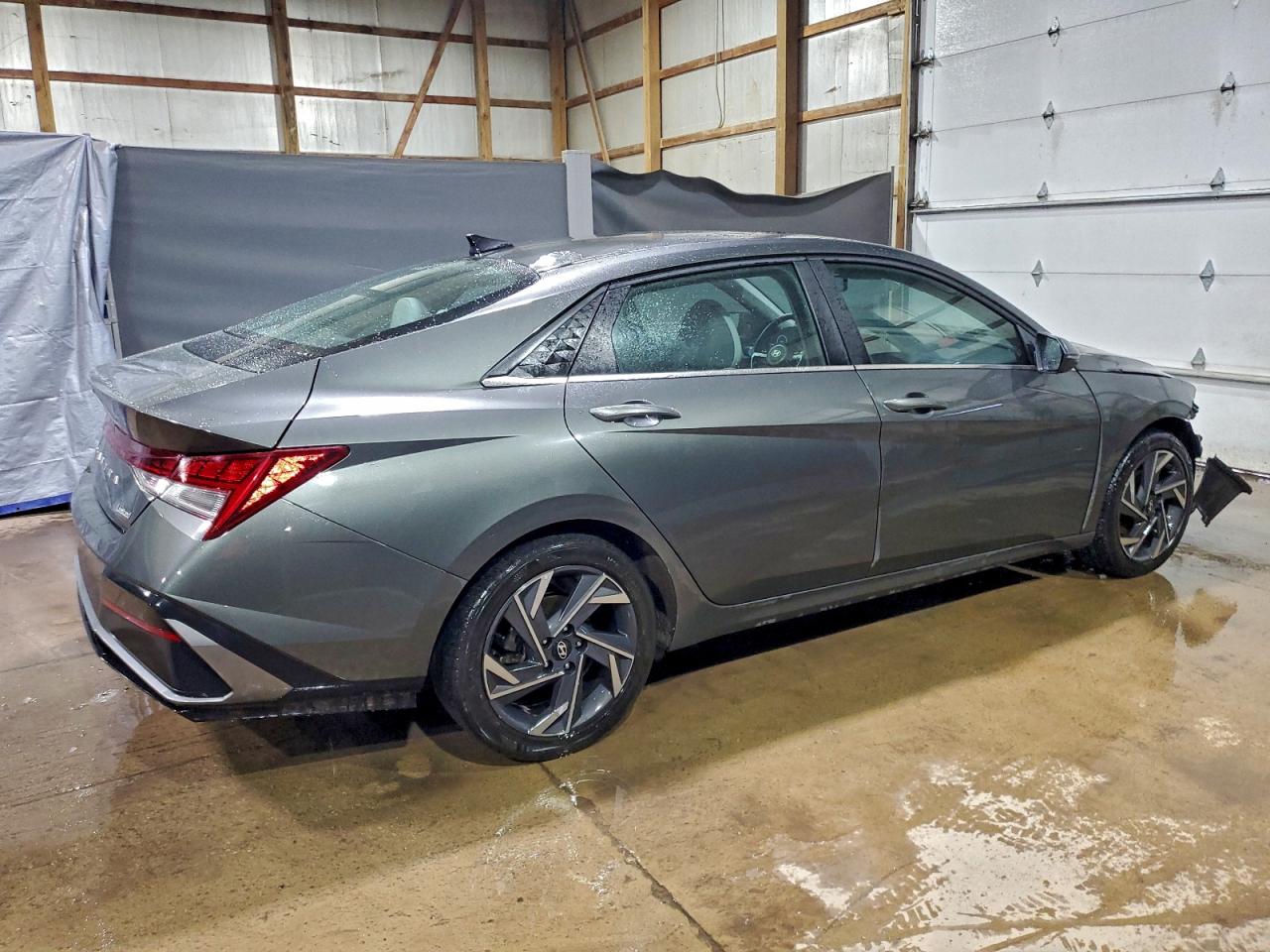 2025 HYUNDAI ELANTRA LIMITED photo 3