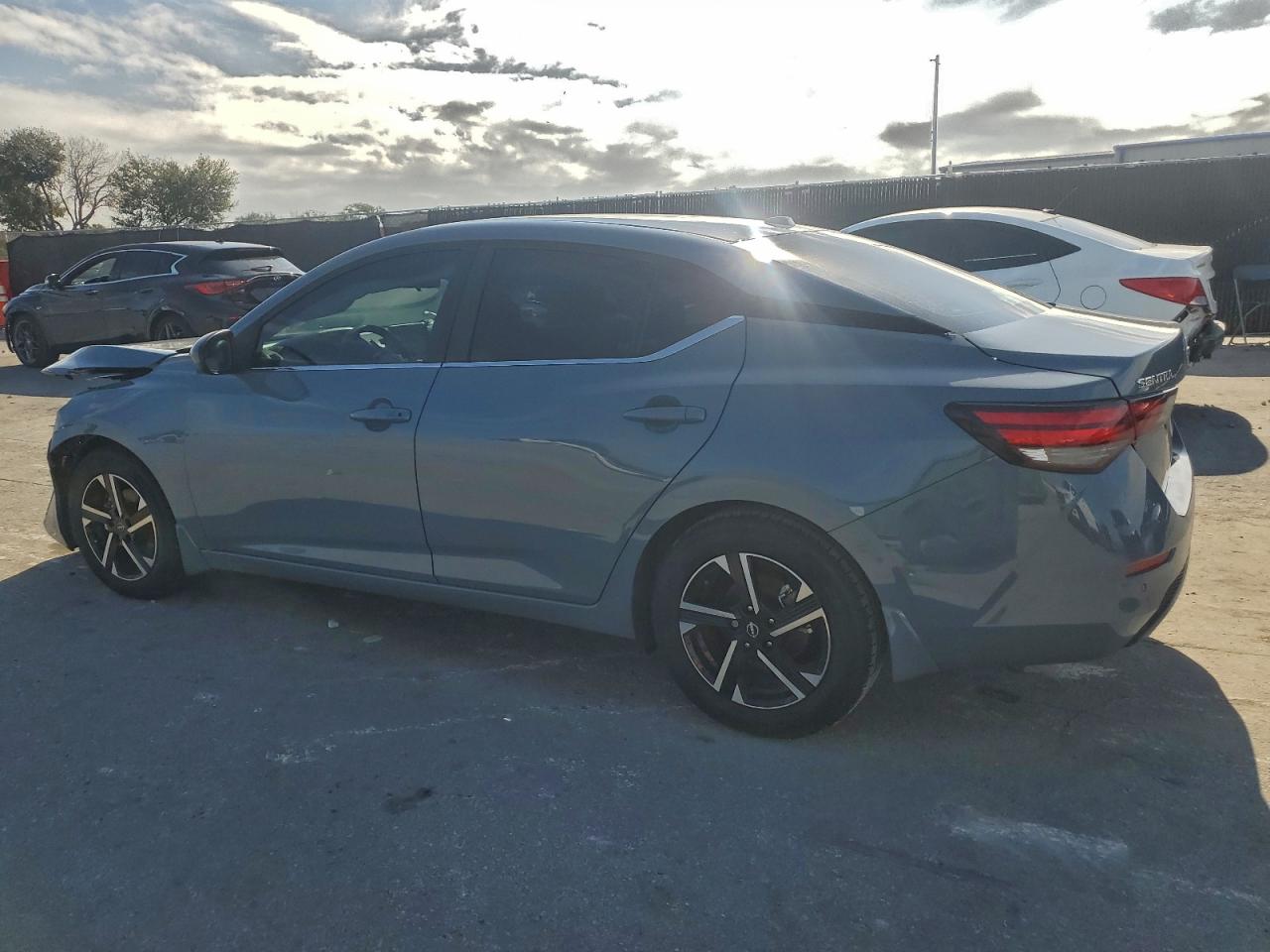 2024 NISSAN SENTRA SV photo 2