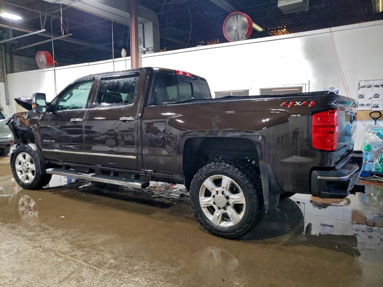2018 CHEVROLET SILVERADO K2500 HEAVY DUTY LTZ photo 2