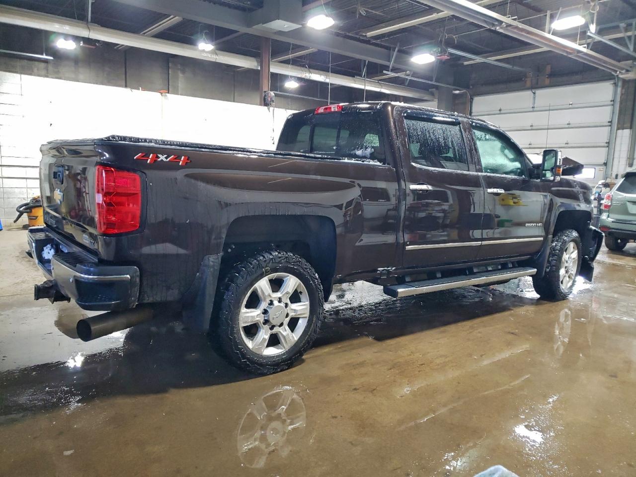 2018 CHEVROLET SILVERADO K2500 HEAVY DUTY LTZ photo 3