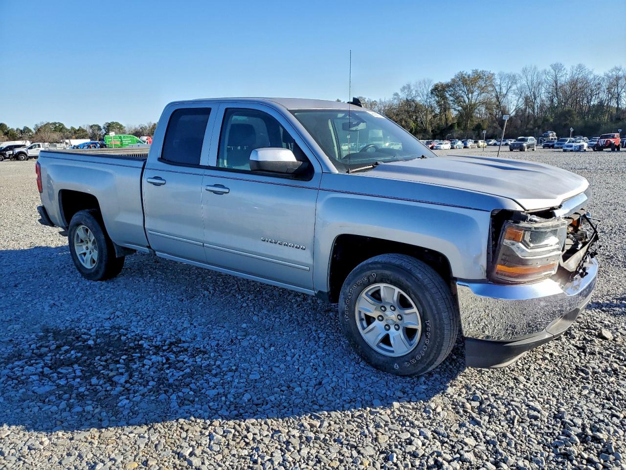2018 CHEVROLET SILVERADO C1500 LT photo 4