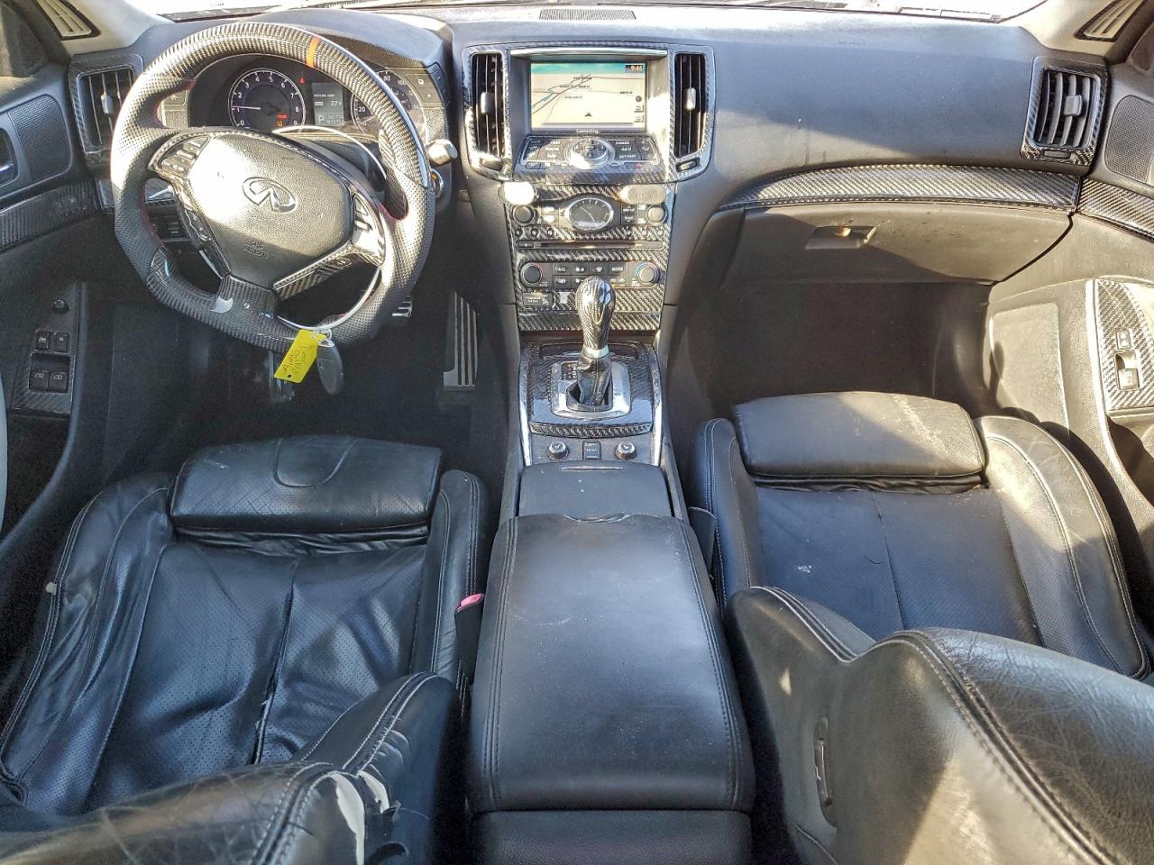 2012 INFINITI G37 photo 8