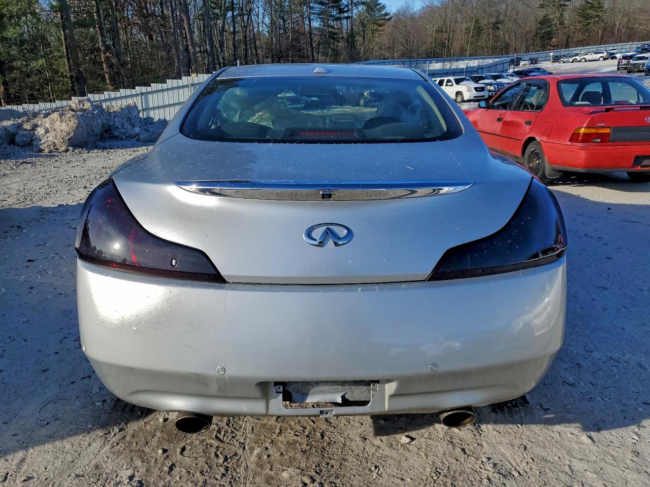 2012 INFINITI G37 photo 6