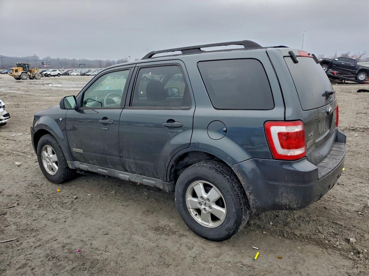 2008 FORD ESCAPE XLT photo 2