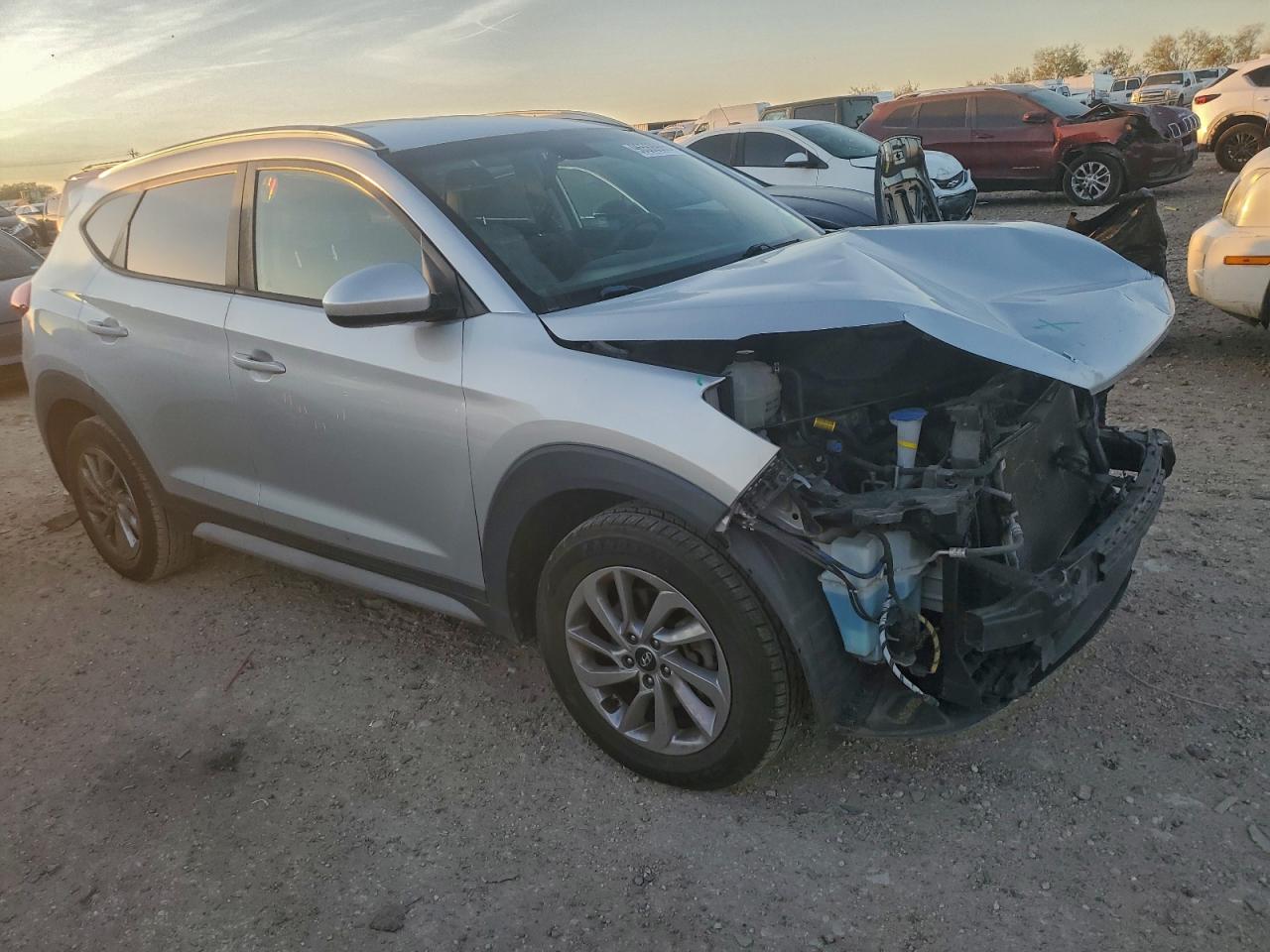 2018 HYUNDAI TUCSON SEL photo 4