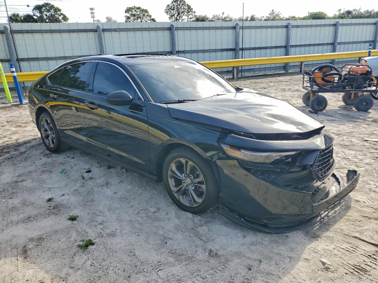 2024 HONDA ACCORD EX photo 7