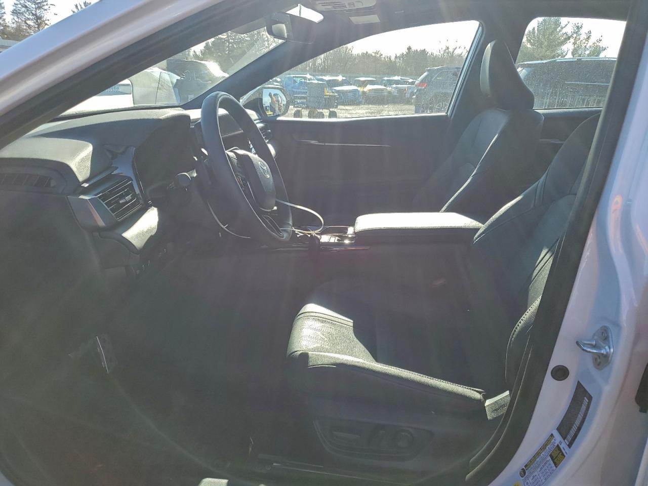 2025 TOYOTA CAMRY XSE photo 7