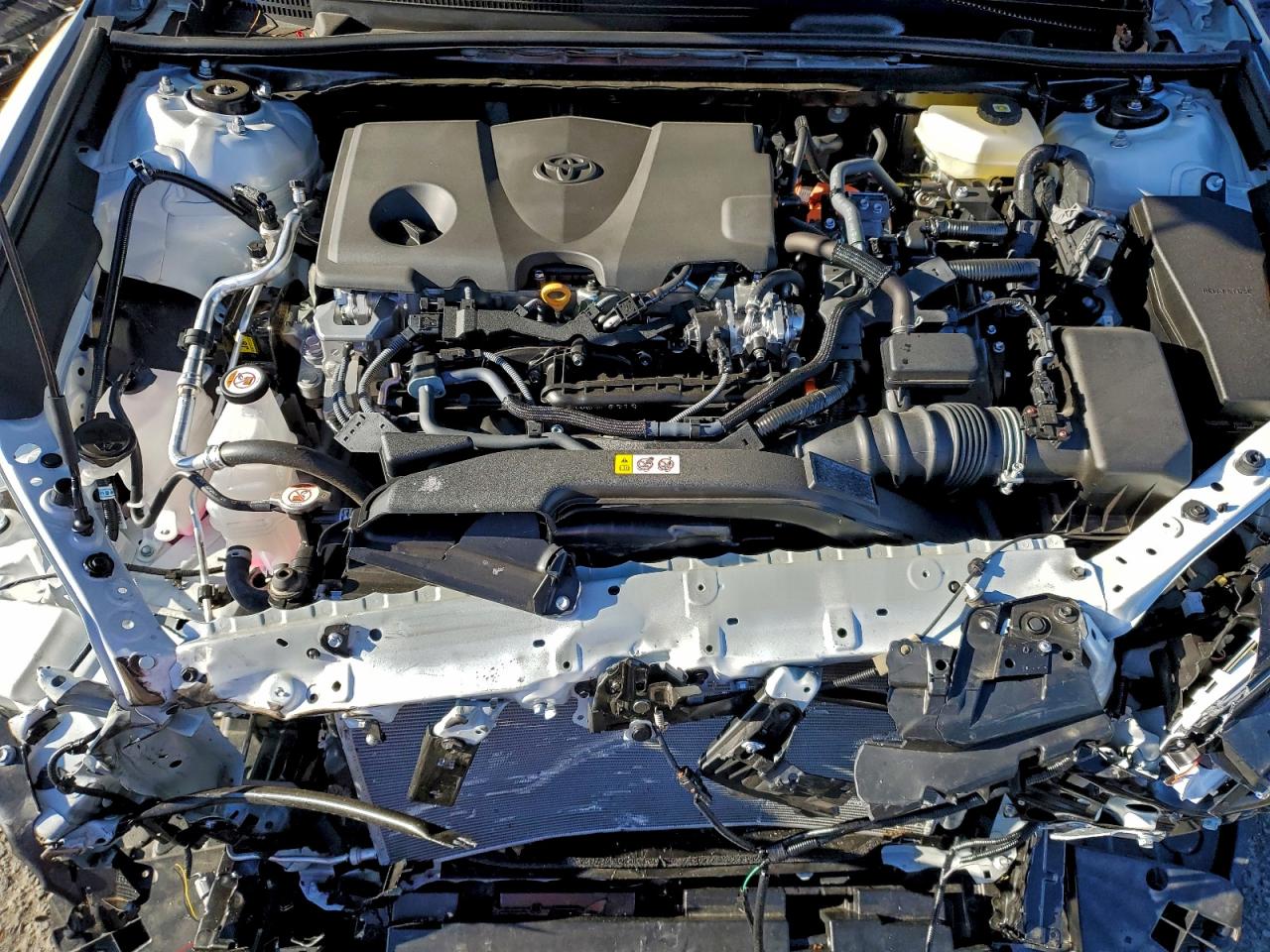 2025 TOYOTA CAMRY XSE photo 11