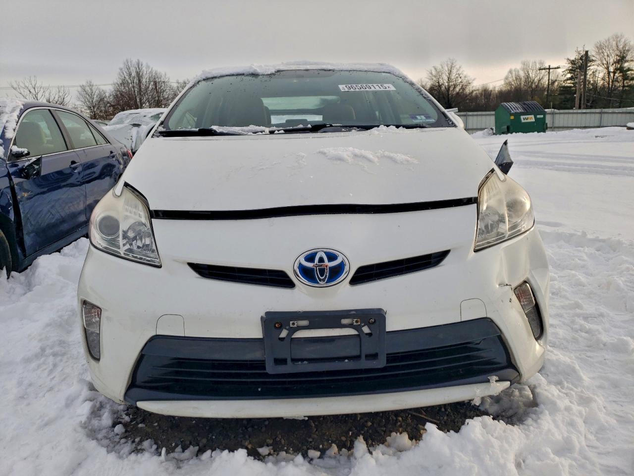 2012 TOYOTA PRIUS photo 5