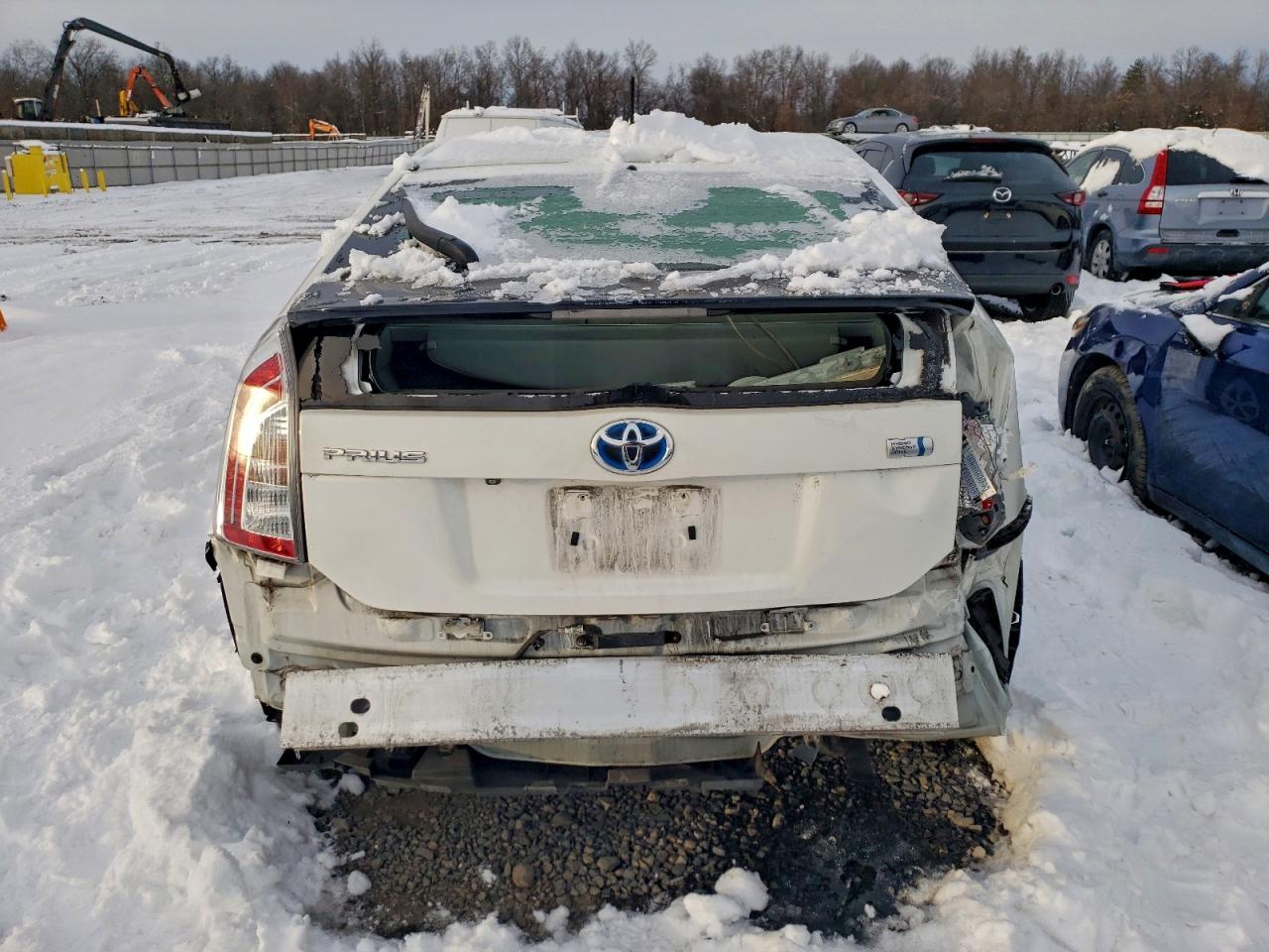 2012 TOYOTA PRIUS photo 6
