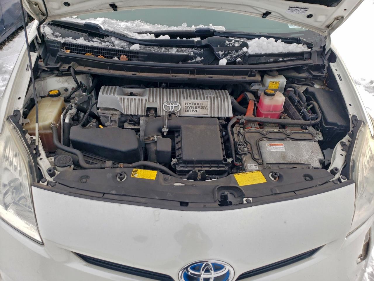 2012 TOYOTA PRIUS photo 11