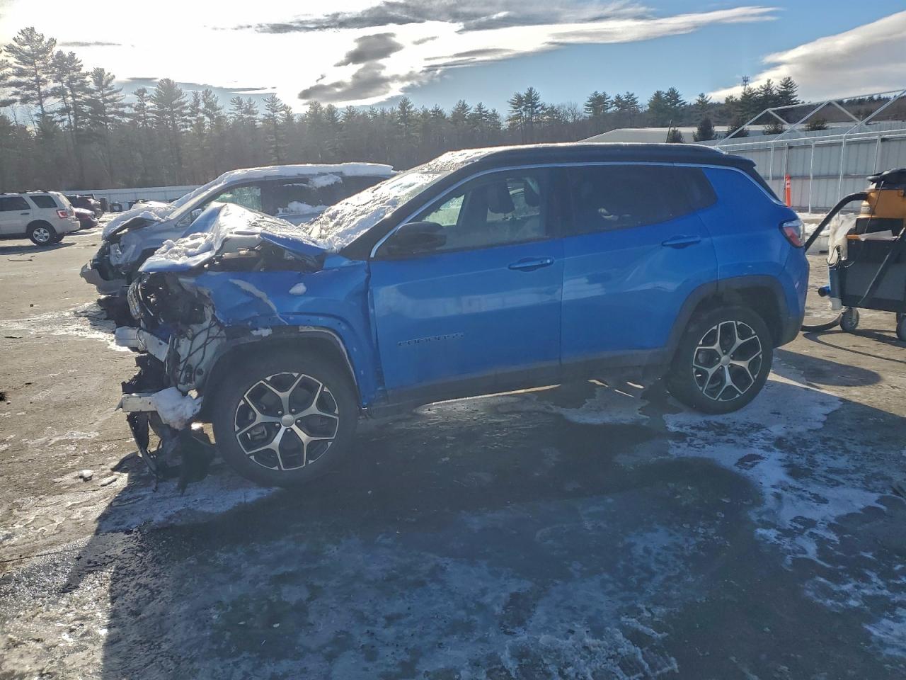 2024 JEEP COMPASS