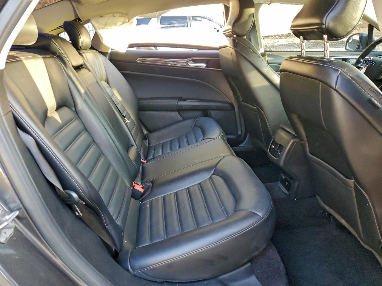 2017 FORD FUSION SE HYBRID photo 10