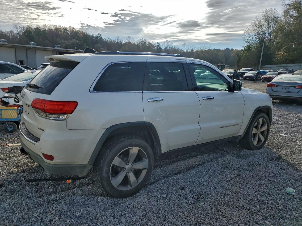 2015 JEEP GRAND CHEROKEE LIMITED photo 3
