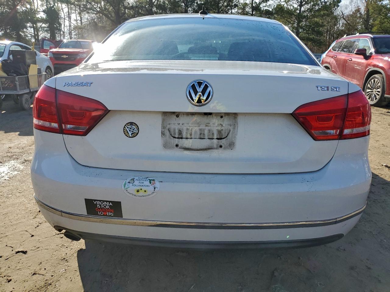 2015 VOLKSWAGEN PASSAT SE photo 6