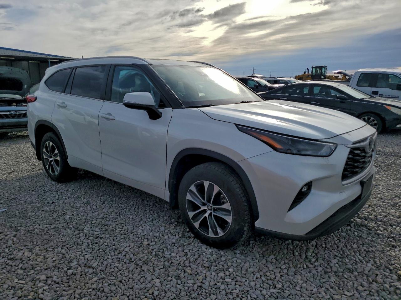 2023 TOYOTA HIGHLANDER L photo 7