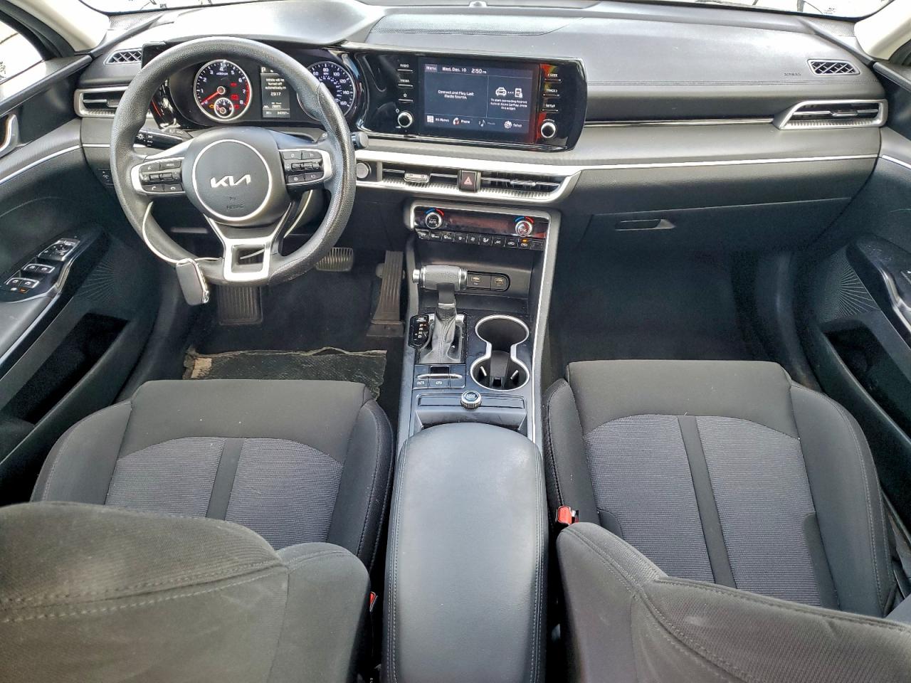 2023 KIA K5 LXS photo 8