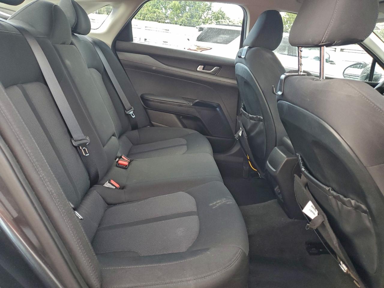 2023 KIA K5 LXS photo 10