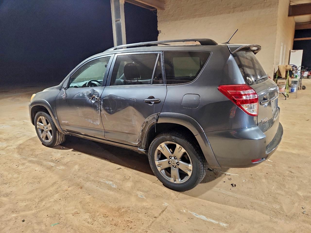 2010 TOYOTA RAV4 SPORT photo 2