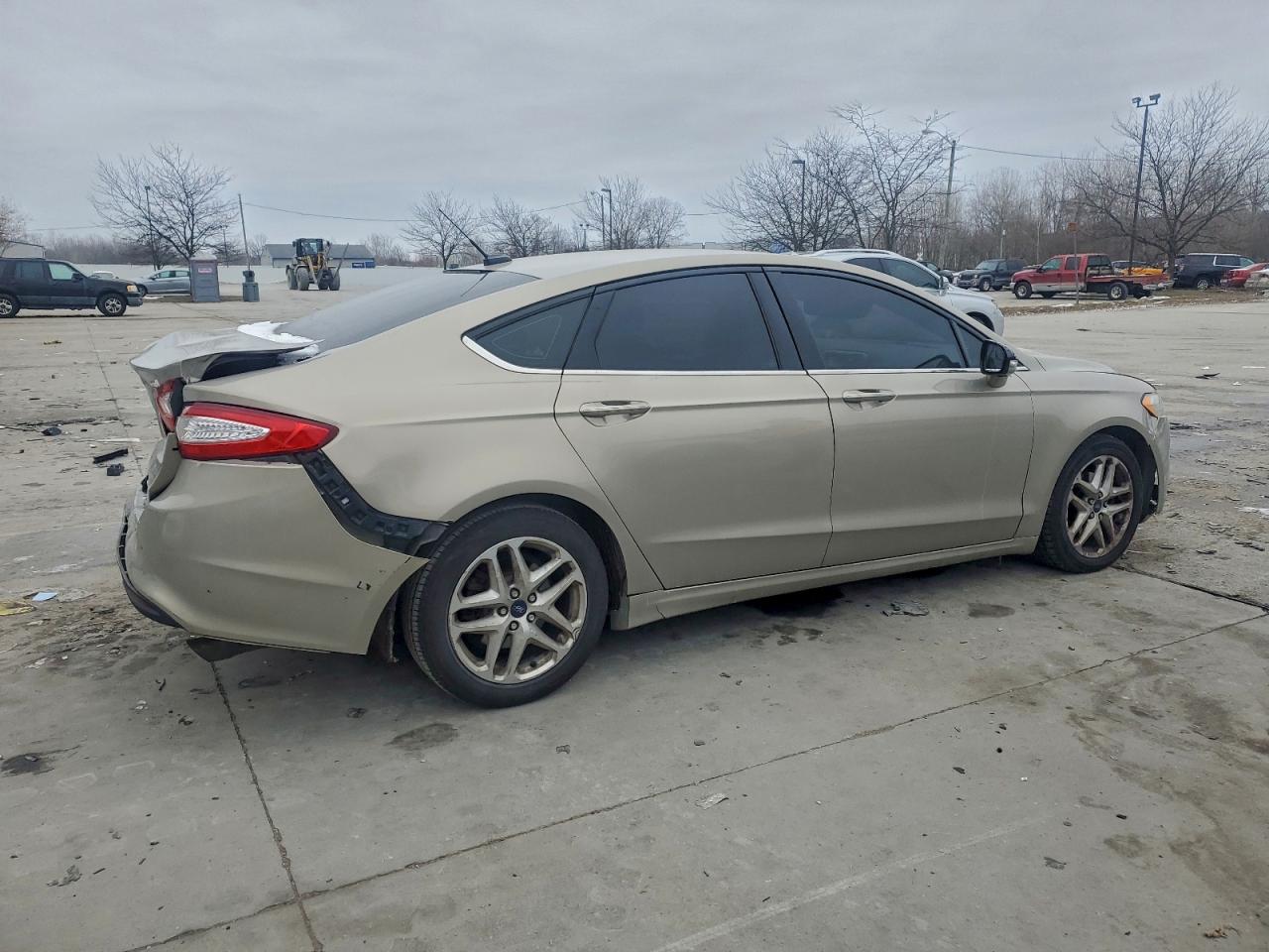 2015 FORD FUSION SE photo 3