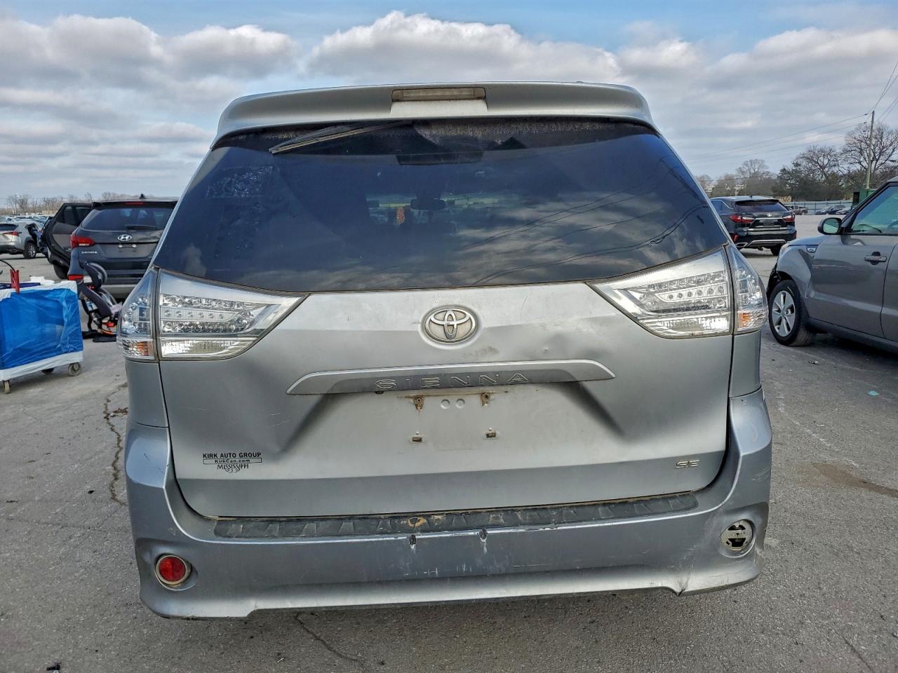 2015 TOYOTA SIENNA SPORT photo 6