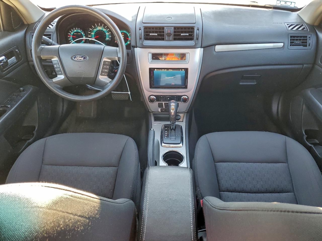 2010 FORD FUSION SE photo 8