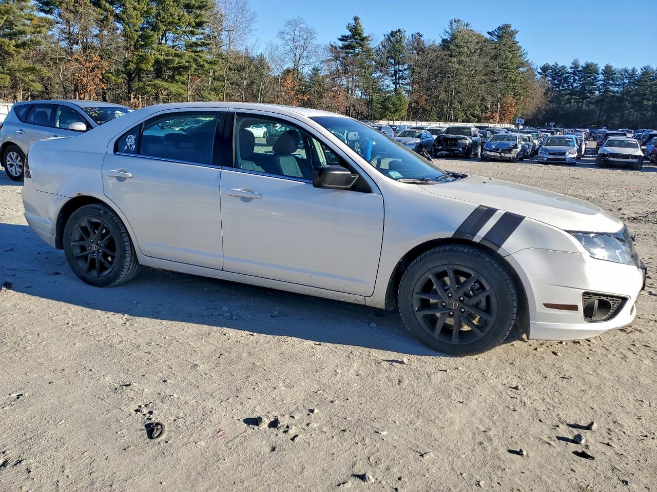 2010 FORD FUSION SE photo 4