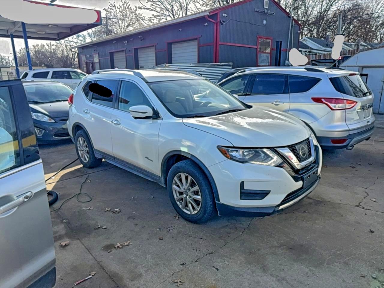 2017 NISSAN ROGUE SV HYBRID — NORMAL WEAR damage — photo 1